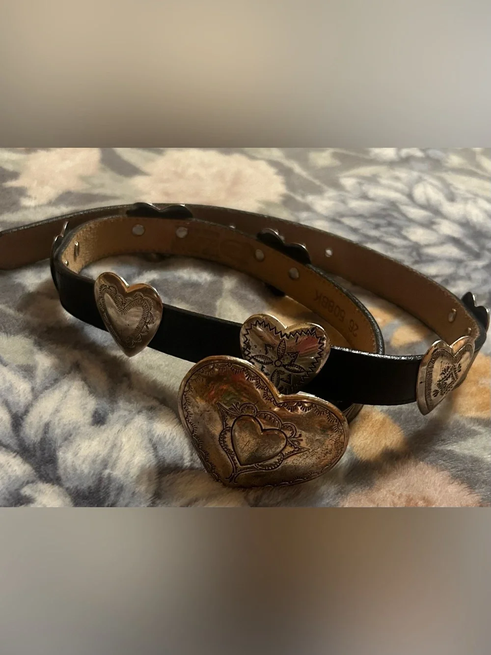 Vintage 1991 Justin top grain leather with heart cabochon size 26